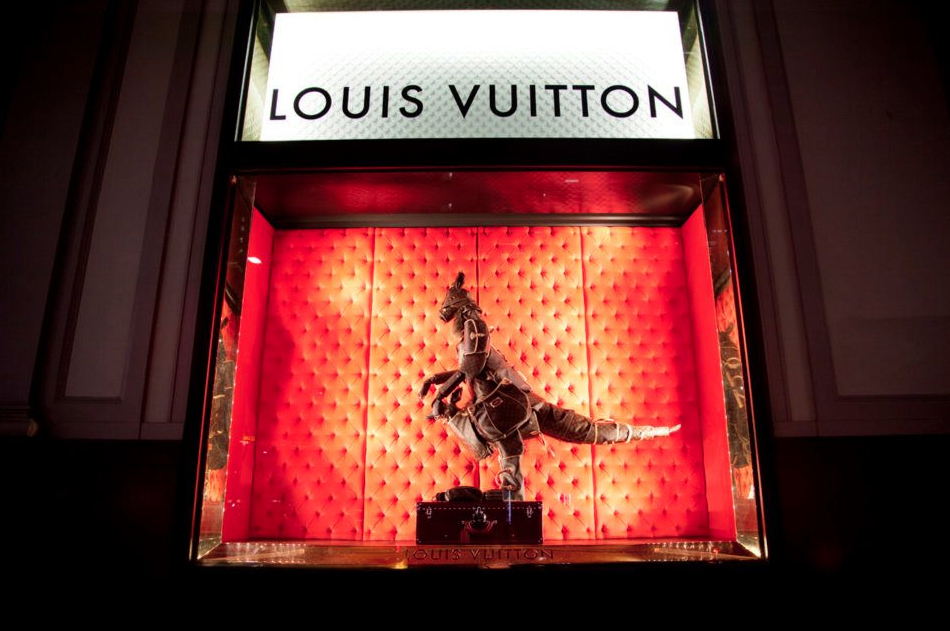 ✨ LOUIS VUITTON ✨ opened in the Sydney International Airport